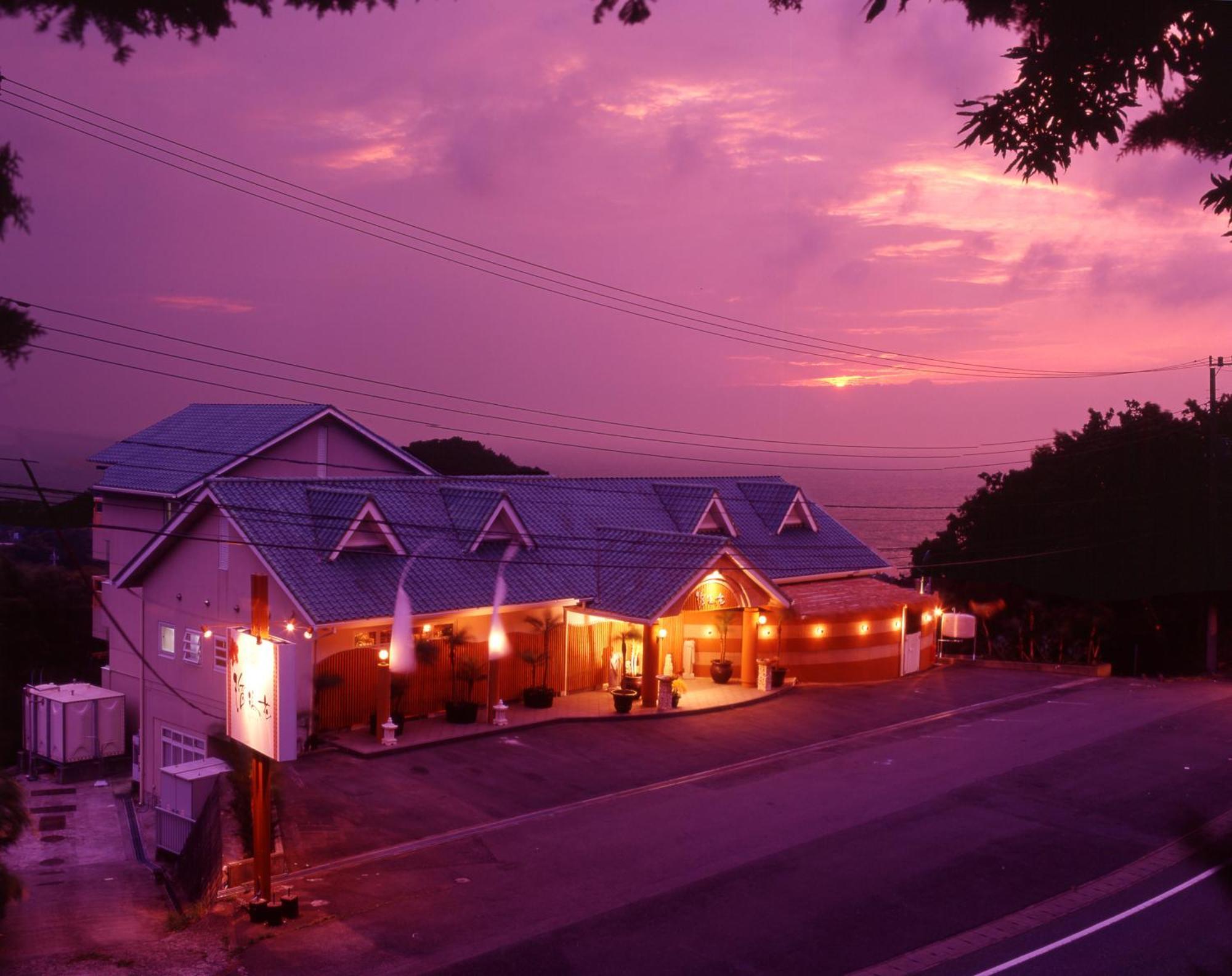Rurika Hotel Izu  Buitenkant foto