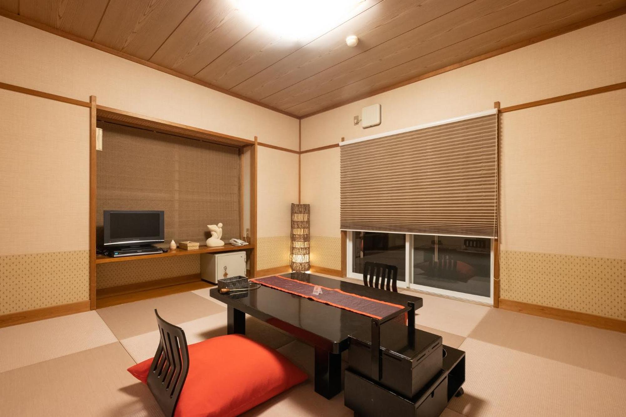 Rurika Hotel Izu  Buitenkant foto